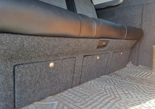 Volkswagen Caravelle cena 125000 przebieg: 204623, rok produkcji 2011 z Łódź małe 781
